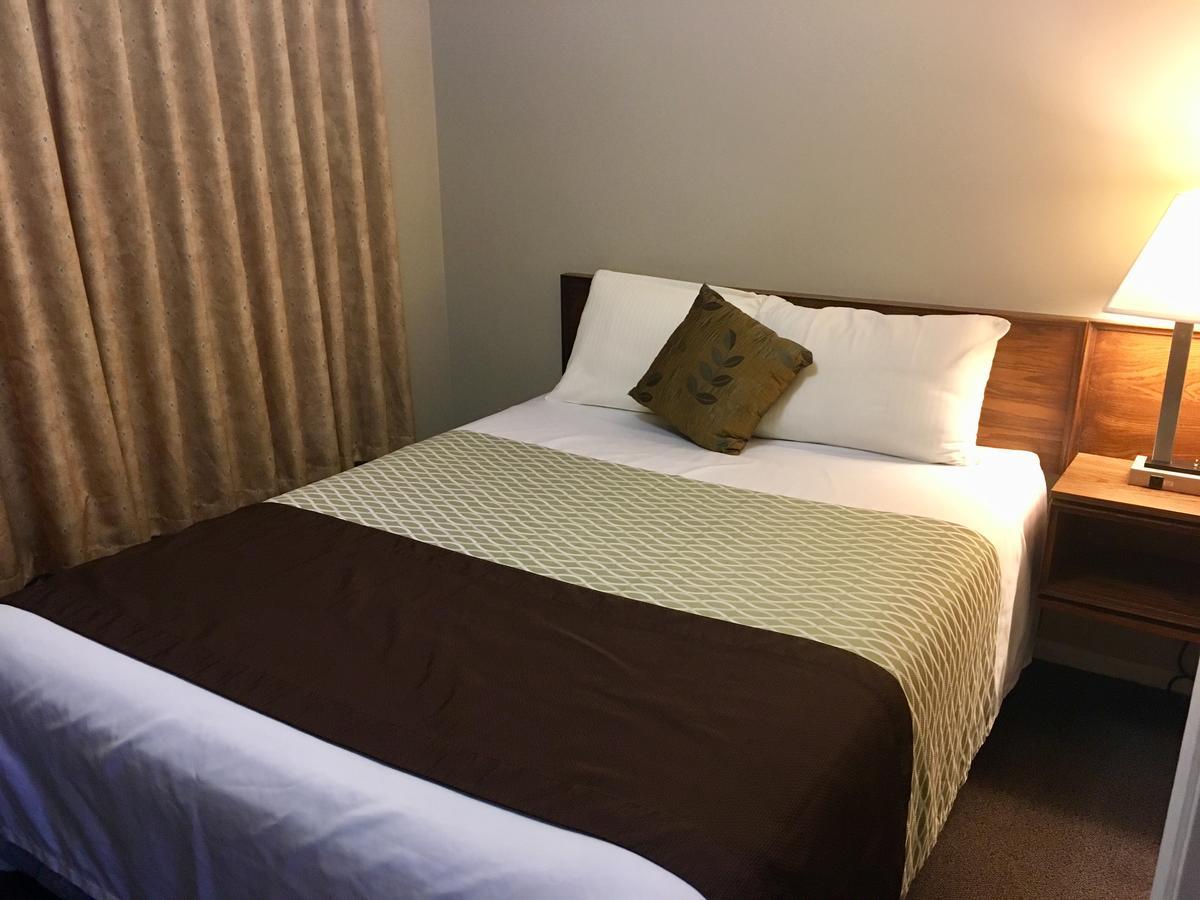 Fuller Lake Chemainus Motel Extérieur photo