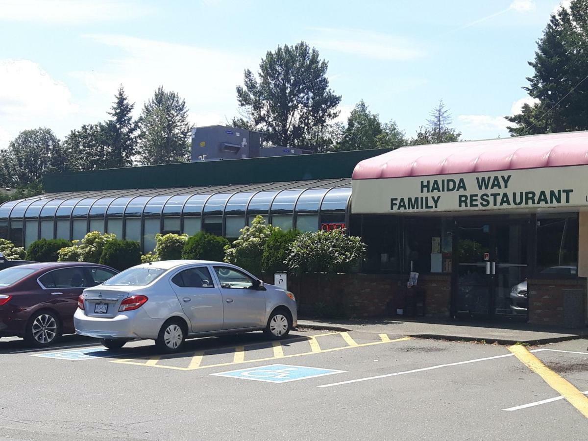 Fuller Lake Chemainus Motel Extérieur photo